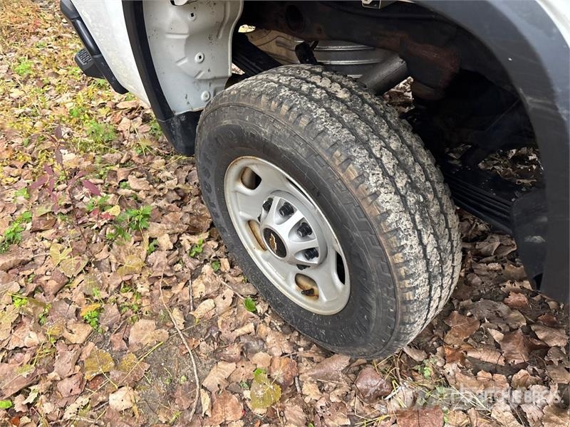 Chevrolet Silverado 2500HD 4x4 Crew Cab Pickup その他