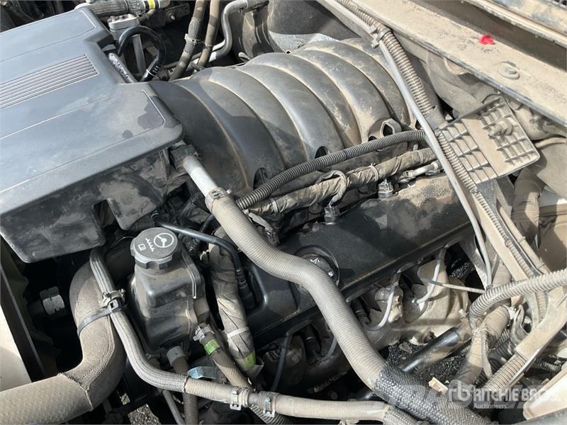 Chevrolet Silverado 2500 4x4 Crew Cab Pickup 其他