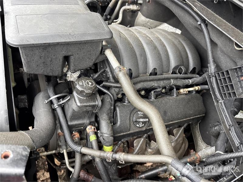 Chevrolet Silverado 2500HD 4x4 Crew Cab Pickup その他
