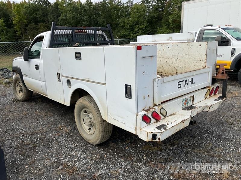 Chevrolet Silverado 2500HD 4x4 Utility Truck Pick up/Dropside
