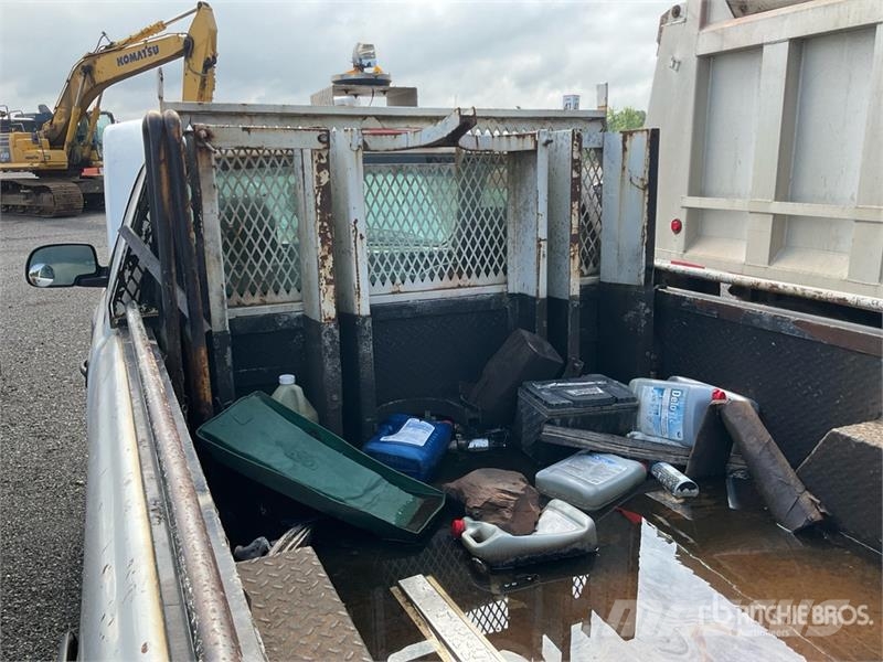 Chevrolet Silverado 2500HD 4x4 Pickup (Inoperable) Andre varebiler