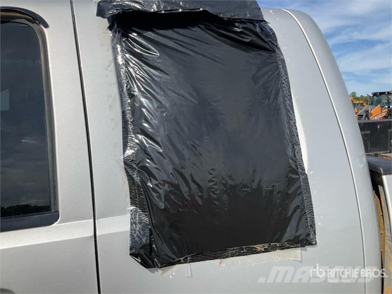 Chevrolet Silverado 2500HD 4x2 Extended Cab Pickup Citi