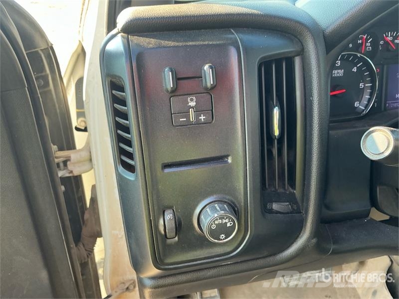 Chevrolet Silverado 2500HD 4x4 Dual Cab Pickup Citi
