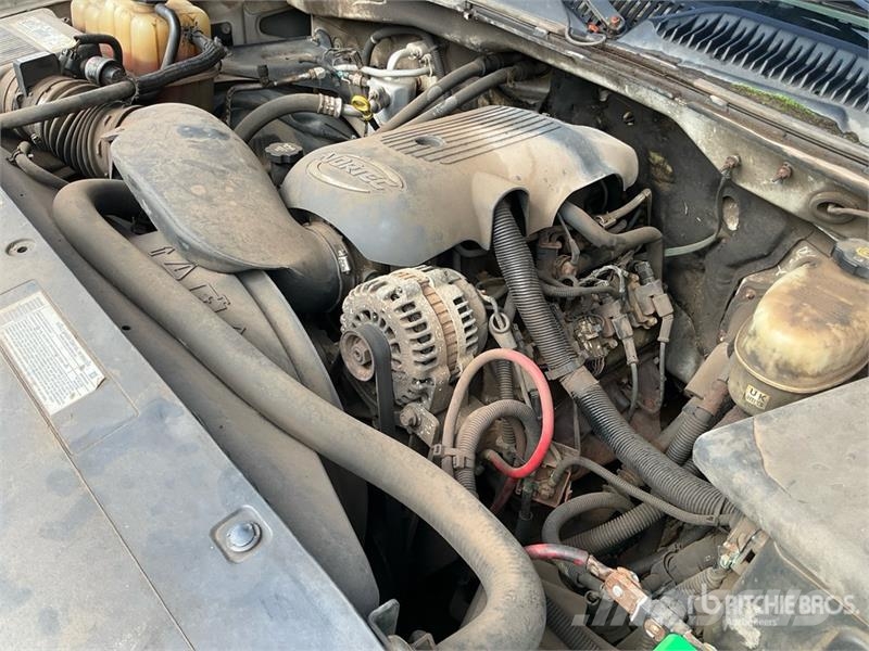 Chevrolet Silverado 2500HD 4x4 Pickup (Inoperable) Andre varebiler