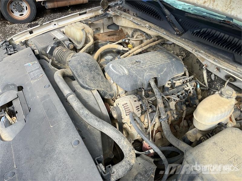 Chevrolet Silverado 2500HD 4x4 Utility Truck Pick up/Dropside