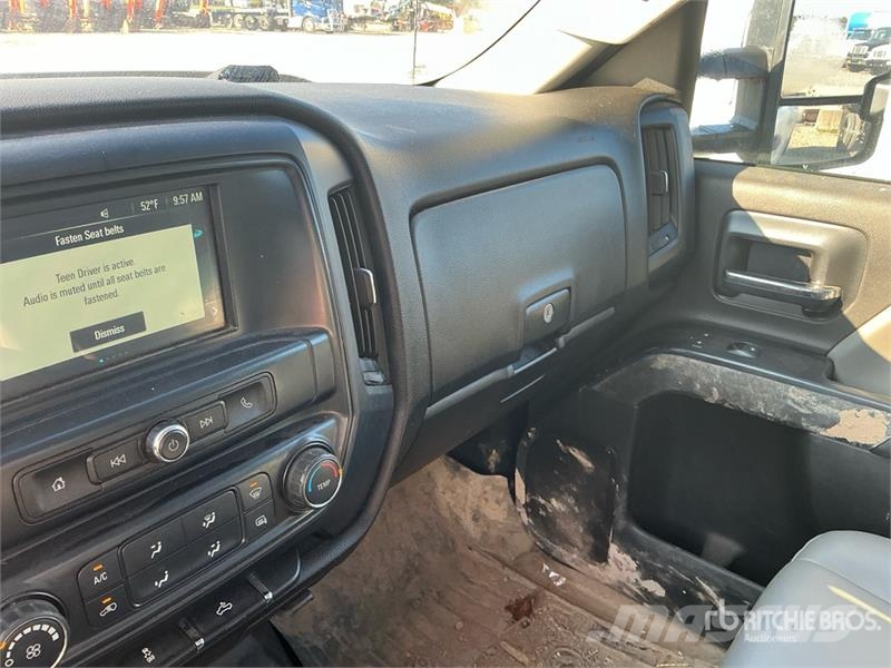 Chevrolet Silverado 2500HD 4x4 Dual Cab Pickup Citi