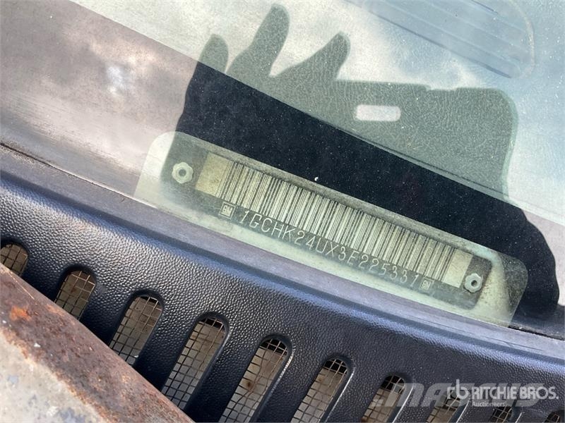 Chevrolet Silverado 2500HD 4x4 Pickup (Inoperable) Andre varebiler