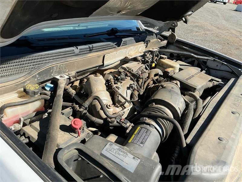 Chevrolet Silverado 2500HD 4x4 Extended Cab Pickup Autre fourgon / utilitaire