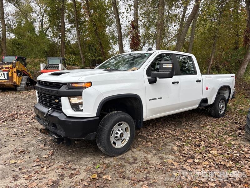 Chevrolet Silverado 2500HD 4x4 Crew Cab Pickup その他