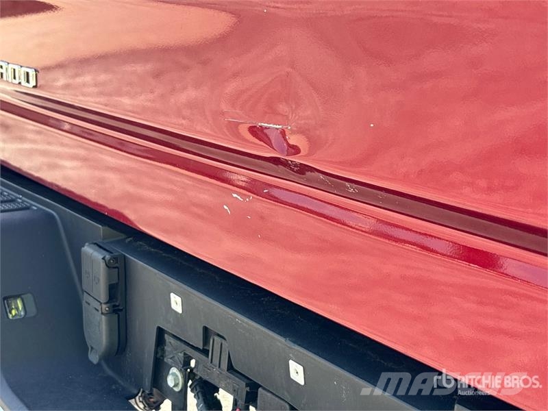 Chevrolet Silverado 3500HD LTZ 4x4 Crew Cab Pickup Övriga bilar