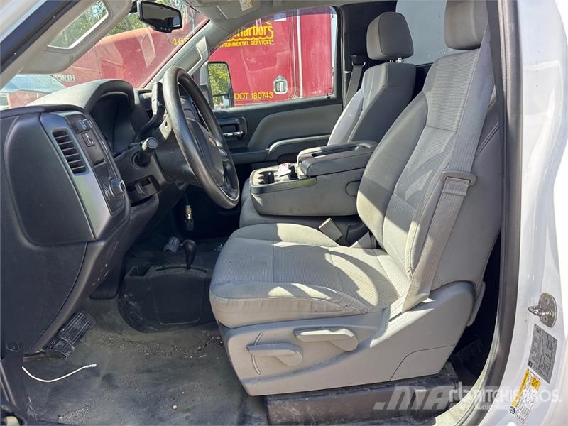 Chevrolet Silverado 3500HD 4x4 Pickup Ostalo