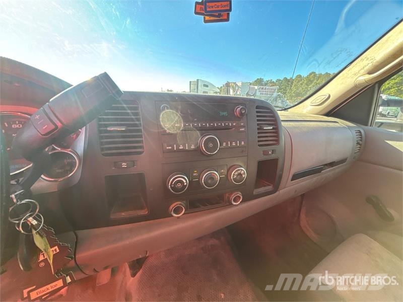 Chevrolet Silverado 3500HD Pikaplar