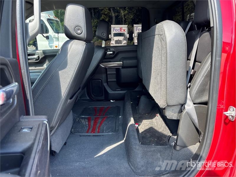 Chevrolet Silverado 3500HD LTZ 4x4 Crew Cab Pickup Övriga bilar