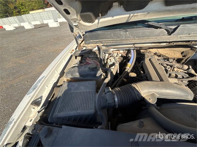 Chevrolet Silverado 3500HD Pikaplar