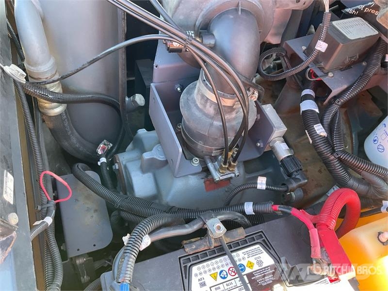 Chicago Pneumatic CPS 185 KD7 185 cfm Mobile Air Compressor Kompresorji