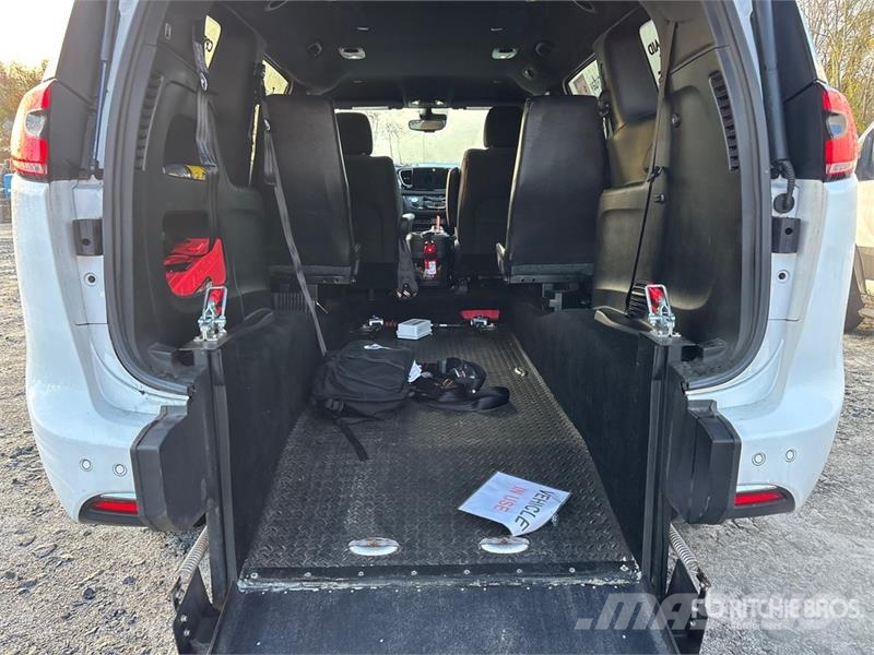 Chrysler Pacifica Handicapped Ramp Van Minivan Легковые автомобили
