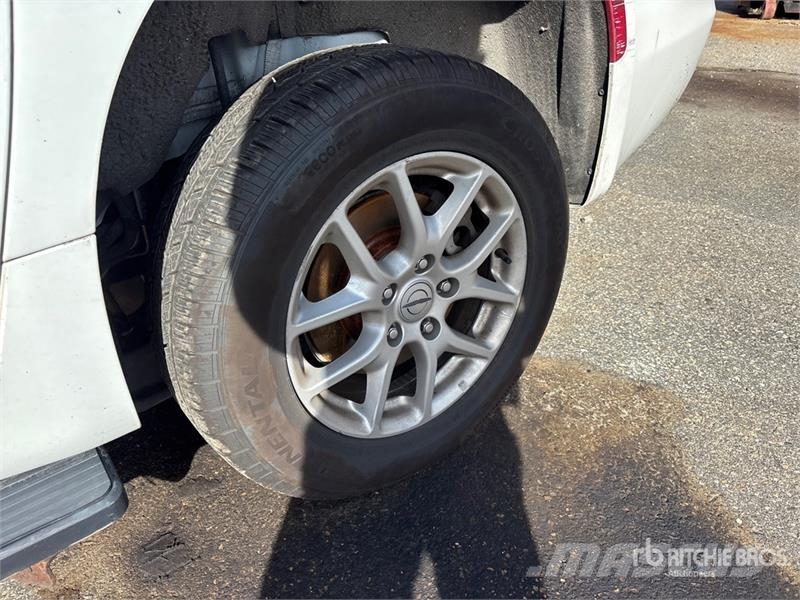 Chrysler Voyager Handicapped Ramp Van Minivan PKWs