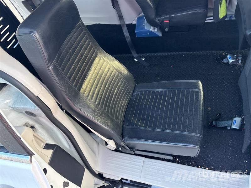 Chrysler Voyager Minivan Henkilöautot