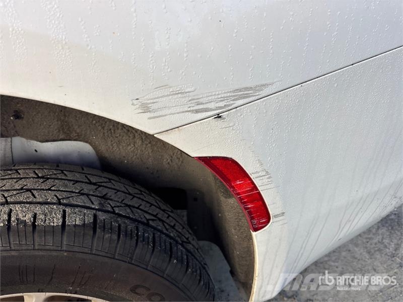 Chrysler Voyager Minivan Henkilöautot
