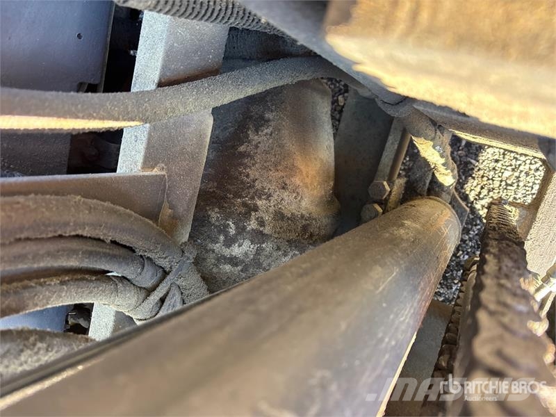 Clark C30L 4800 lb Cushion Tire Forklift Empilhadeiras - outros