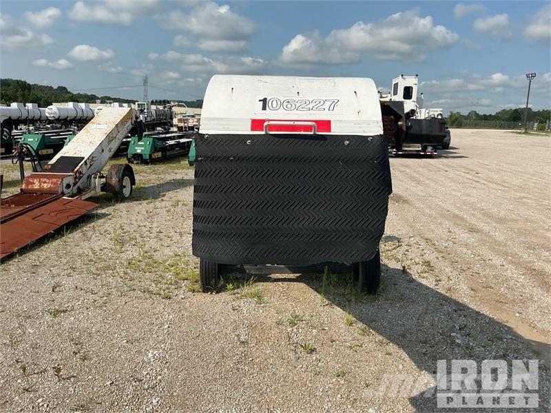 Convey-All DOSNH-1426-SC 24 in x Portable Unloading Conveyor Строителство - Други