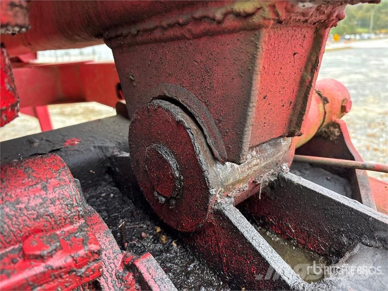 CPS 35 ft T/A Quarter Frame Round Bottom End Dump Trai Kiper prikolice