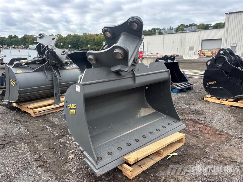 Craig 72 in Hydraulic Tilting Excavator Bucket - Fits Vo Kašike / Korpe