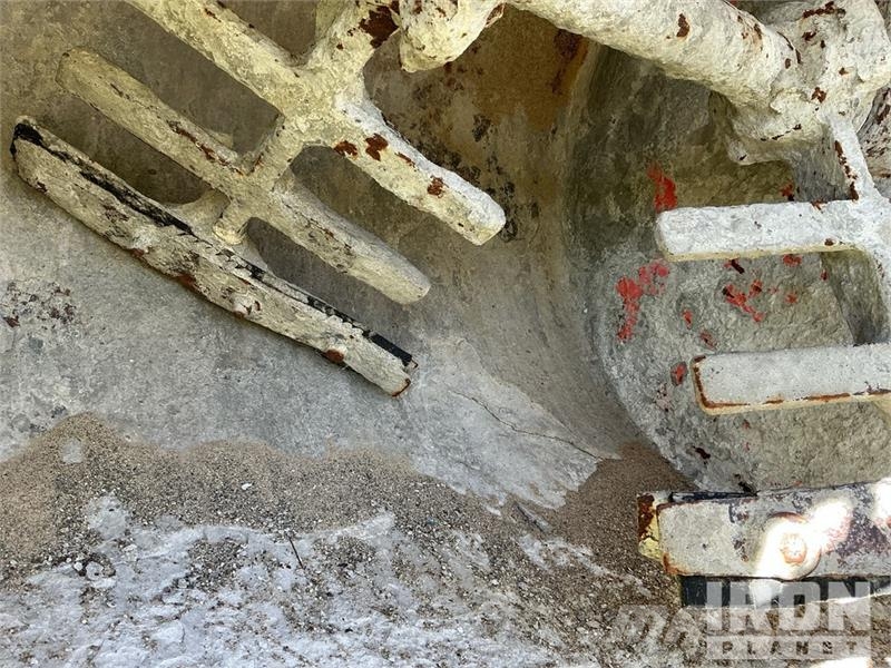 Crown 1097 12S Mortar and Grout Mixer Polovne mešalice