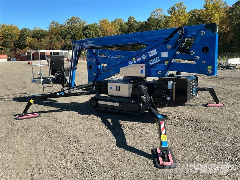 CTE 230 Crawler Diesel Articulating Boom Lift رافعات سلة مفصلية