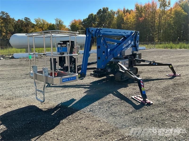 CTE 230 Crawler Diesel Articulating Boom Lift رافعات سلة مفصلية