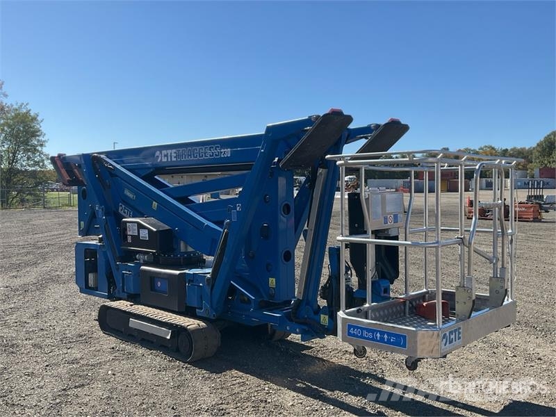 CTE Traccess 230 Crawler Diesel Articulating Boom Lift رافعات سلة مفصلية
