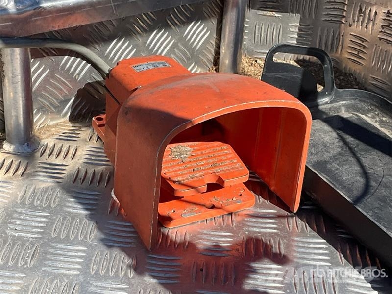 CTE Traccess 230 Crawler Diesel Articulating Boom Lift رافعات سلة مفصلية