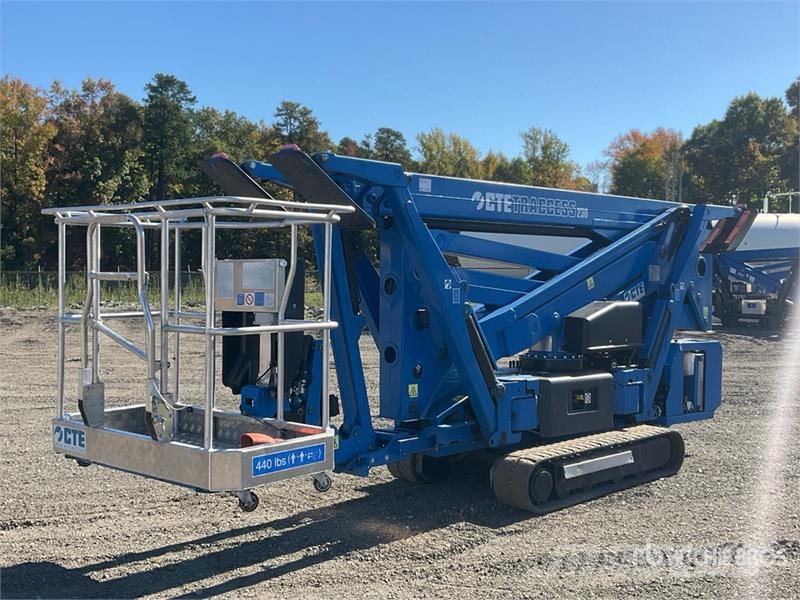 CTE Traccess 230 Crawler Diesel Articulating Boom Lift رافعات سلة مفصلية