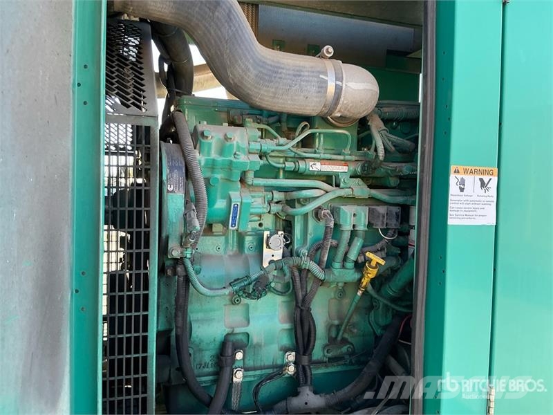 Cummins 200DSHAC 100 kW Skid-Mounted Generator Set Générateurs diesel