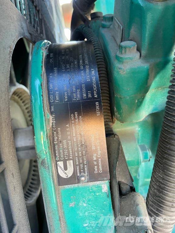 Cummins DSHAC-8135805 100 kW Skid-Mounted Generator Set Dyzeliniai generatoriai