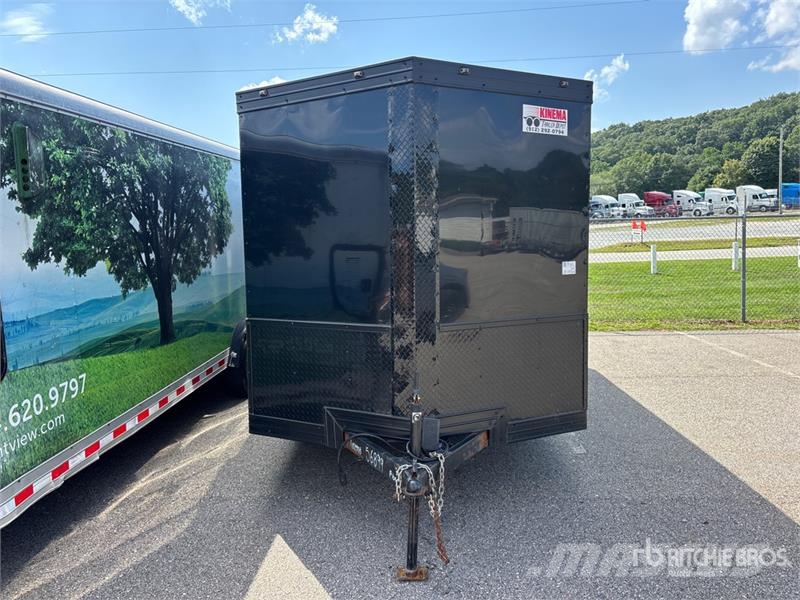 Cynergy CCL716TA 16 ft T/A Enclosed Trailer Прицепы-фургоны