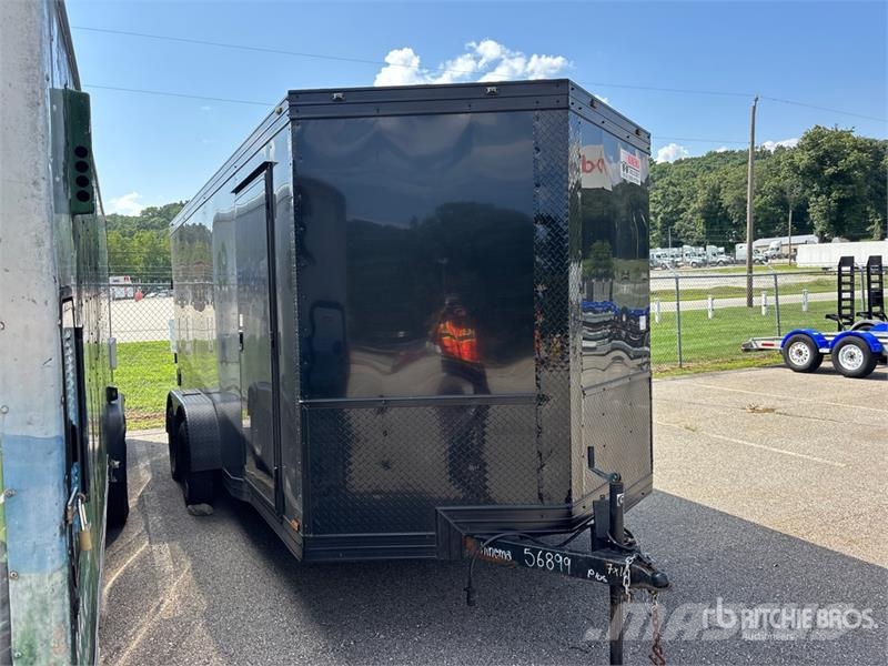 Cynergy CCL716TA 16 ft T/A Enclosed Trailer Прицепы-фургоны