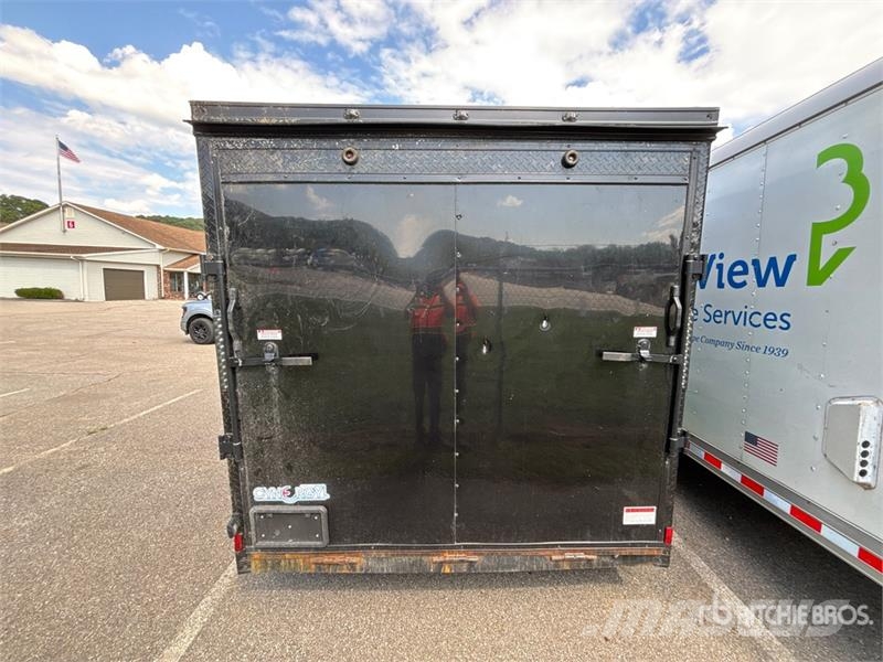 Cynergy CCL716TA 16 ft T/A Enclosed Trailer Прицепы-фургоны