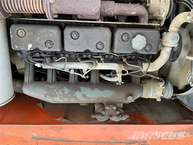 Daewoo SL220LC III Tracked Excavator Pásové rýpadlá