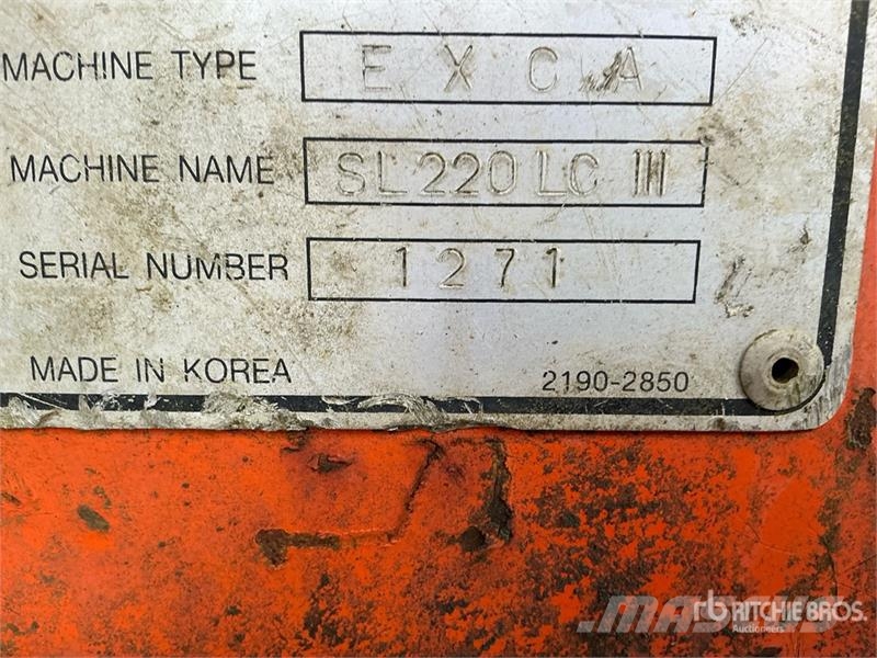 Daewoo SL220LC III Tracked Excavator Pásové rýpadlá