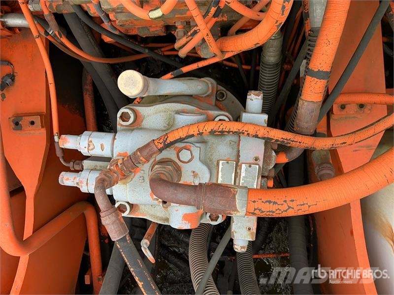 Daewoo SL220LC III Tracked Excavator Pásové rýpadlá