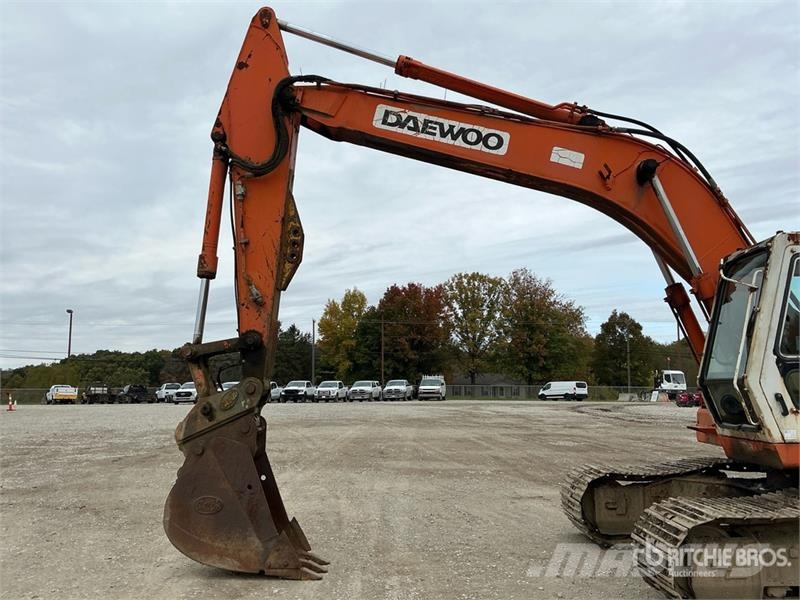 Daewoo SL220LC III Tracked Excavator Pásové rýpadlá