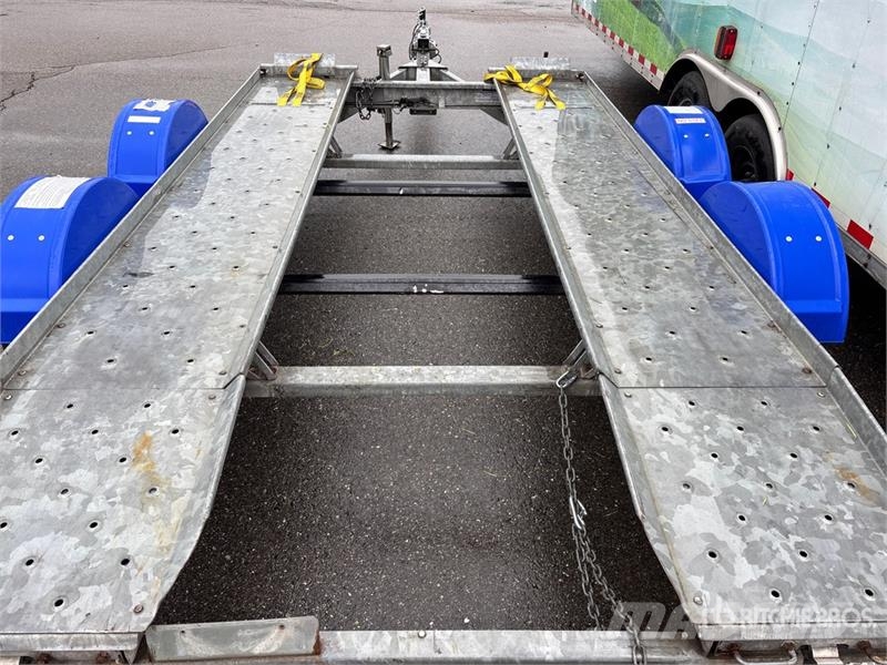 Demco AT7000P T/A 1 Car Open Car Carrier Trailer Vehicle transport semi-trailers