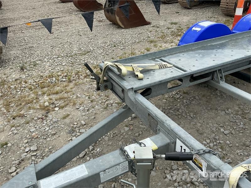 Demco AT7000P T/A 1 Car Open Car Carrier Trailer Návesy na prepravu automobilov