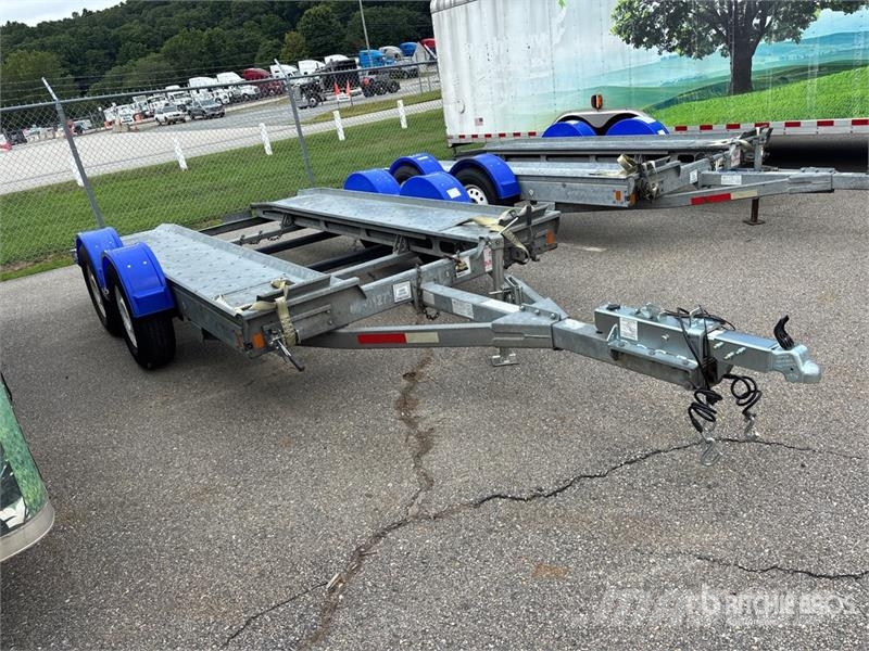 Demco AT7000P T/A 1 Car Open Car Carrier Trailer Vehicle transport semi-trailers