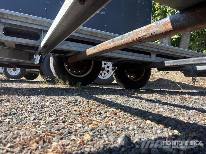 Demco AT7000P T/A 1 Car Open Car Carrier Trailer Vehicle transport semi-trailers