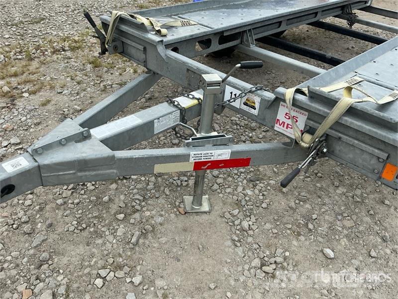 Demco AT7000P T/A 1 Car Open Car Carrier Trailer Návesy na prepravu automobilov