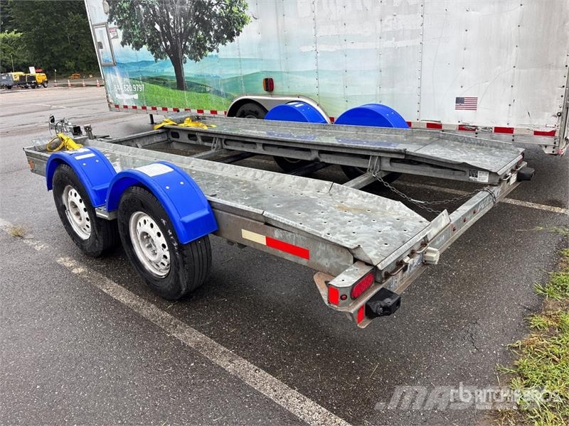 Demco AT7000P T/A 1 Car Open Car Carrier Trailer Vehicle transport semi-trailers