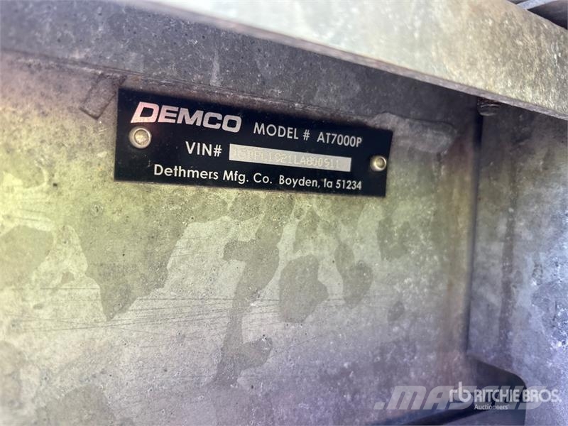Demco AT7000P T/A 1 Car Open Car Carrier Trailer Autoveo poolhaagised