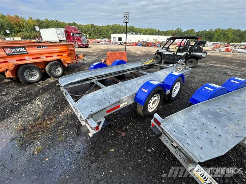 Demco AT7000P T/A 1 Car Open Car Carrier Trailer Biltransporter Semi